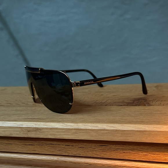 Versace Black Sunglasses - Picture 2 of 3